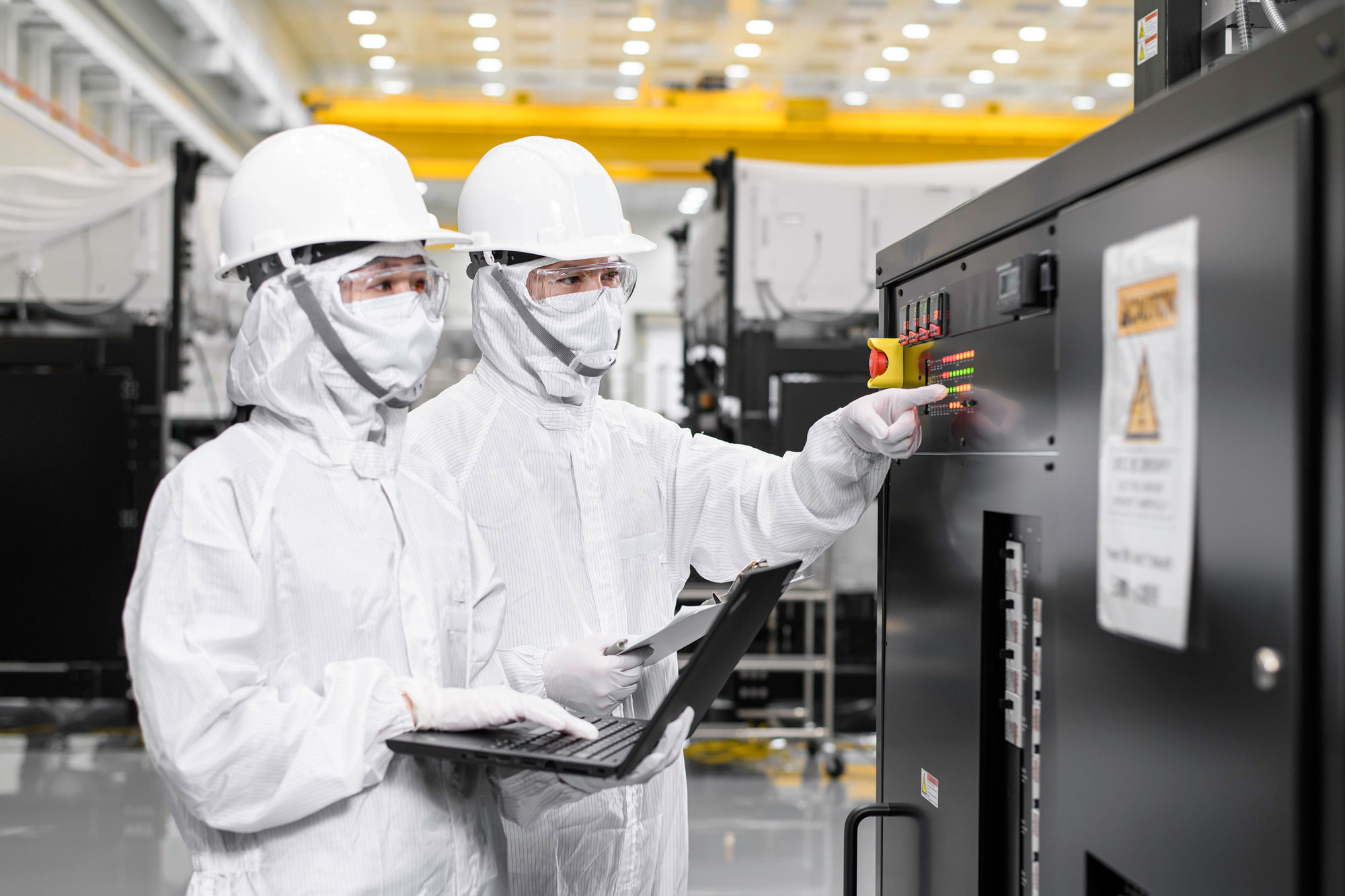 Tainan Display Mfg Center & Lab