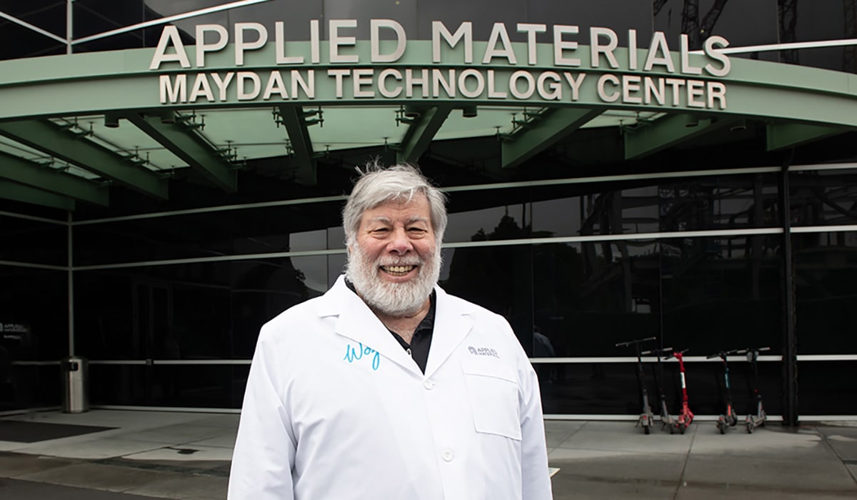 Steve Wozniak visits Applied Materials